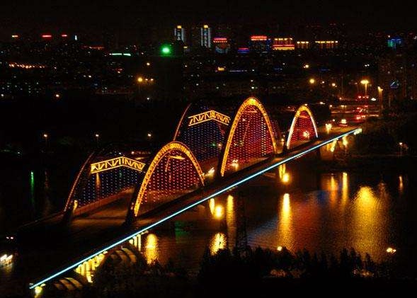 城市亮化工程的設(shè)計原則是什么？