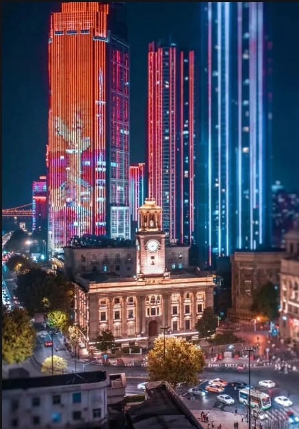 2.jpg 不同建筑物不同的亮化照明設(shè)計方案